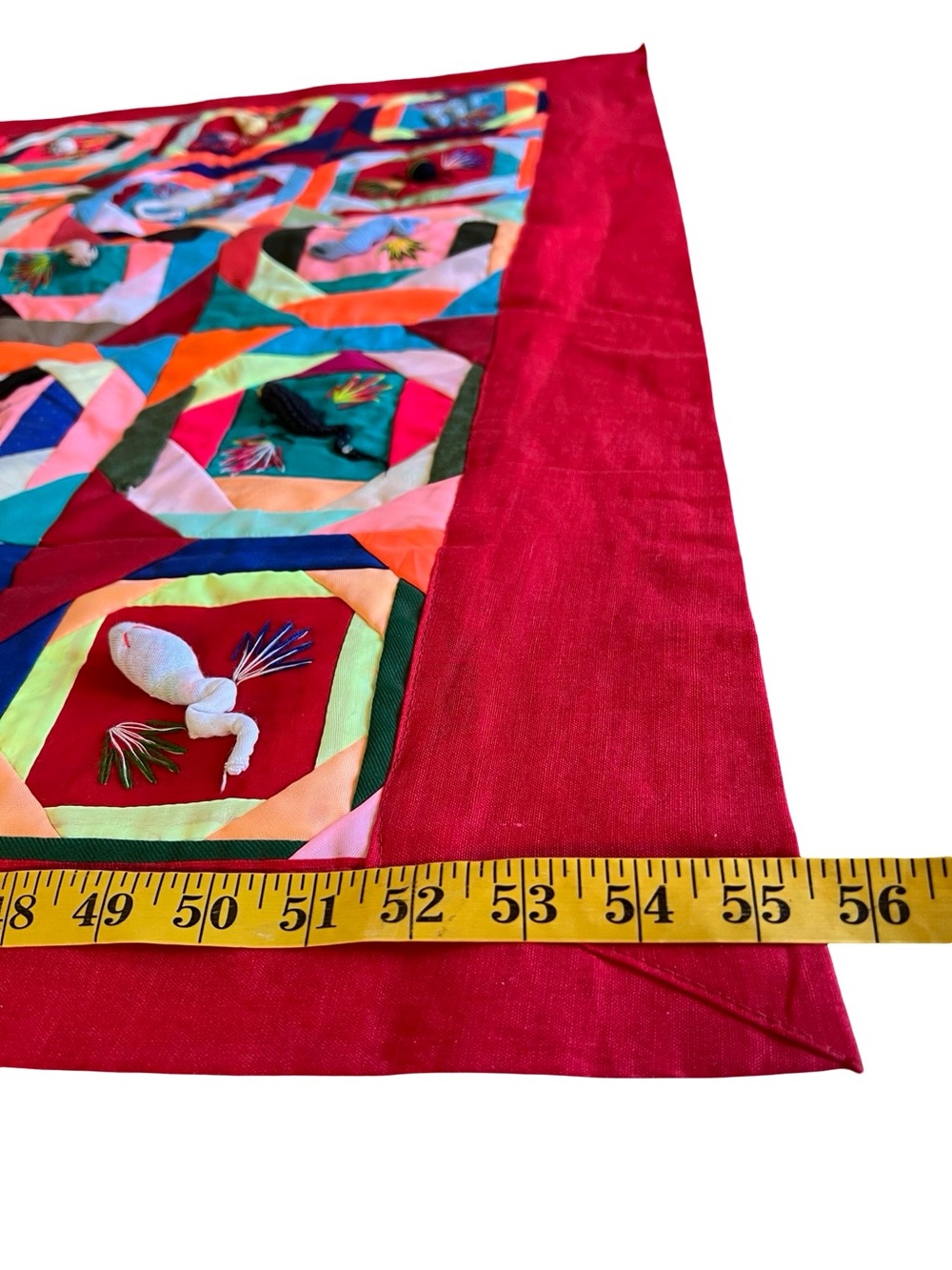 Creepy Critters Bai Jia Bei 3D Appliqués 5-Poisons Wu Du Crinkle Quilt 55.5x34” - Picture 7 of 10